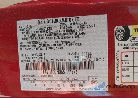 2006 Ford Mustang V6 z USA, uszkodzony, nr VIN 1ZVHT80N065177676